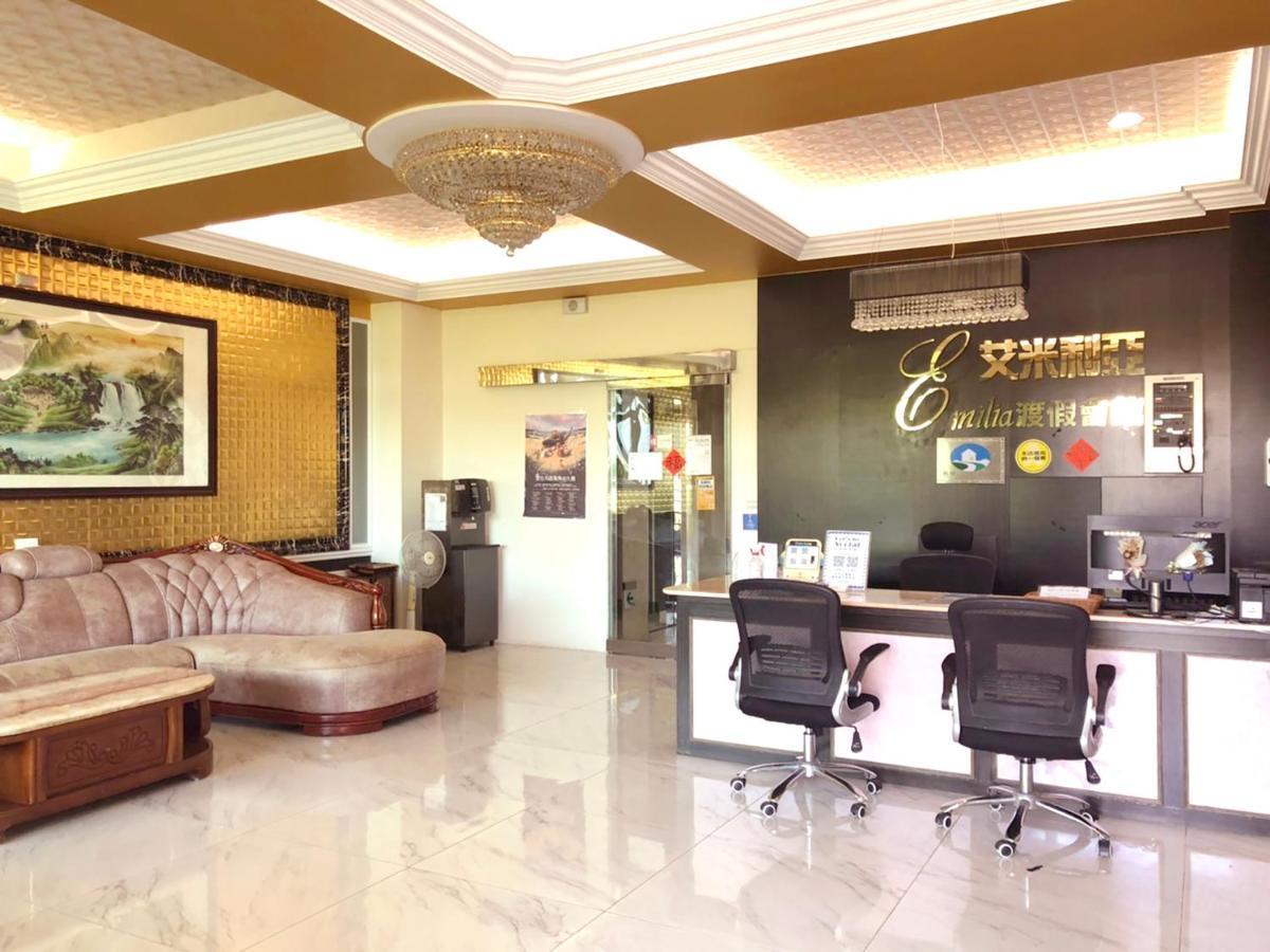 เอมิเลีย วิลลา Bed & Breakfast ย่านเมืองเก่าเฮ้งชุน ภายนอก รูปภาพ